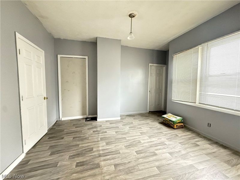 6721 Hough Avenue, Cleveland, OH 44103 Photo 9