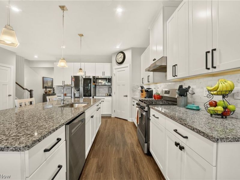 8331 Brodie Boulevard, Mentor, OH 44060 Photo 12