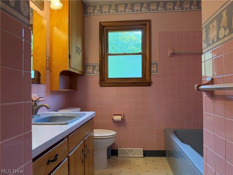 1758 Lancaster Drive, Youngstown, OH 44511 Photo 14