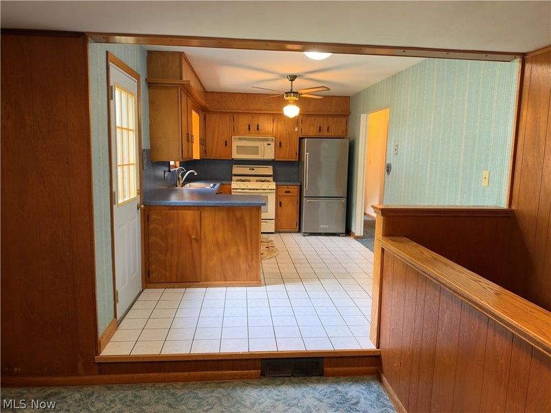 1758 Lancaster Drive, Youngstown, OH 44511 Photo 6