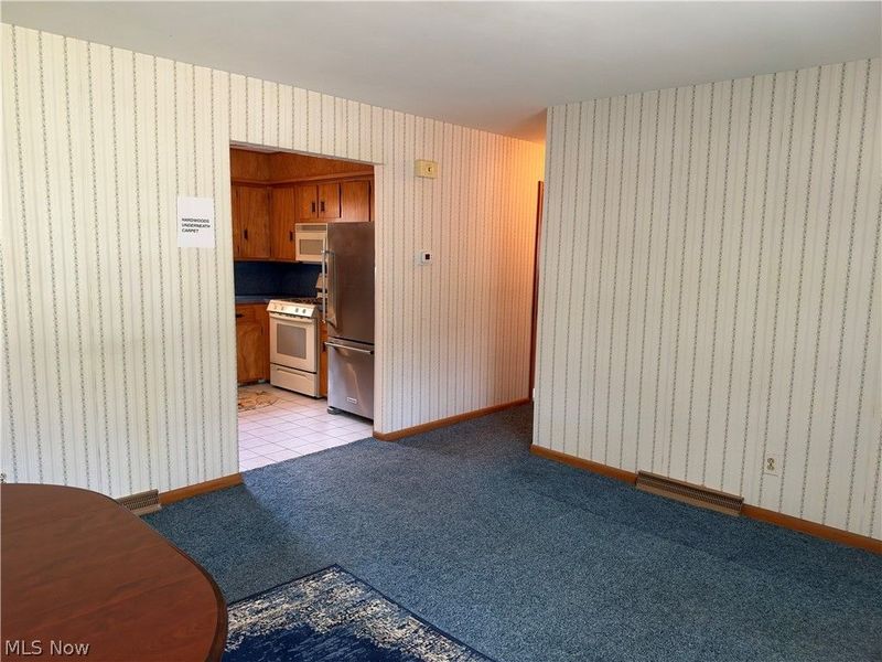 1758 Lancaster Drive, Youngstown, OH 44511 Photo 9