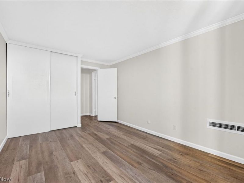 12900 Lake Avenue, Unit 1414, Lakewood, OH 44107 Photo 31