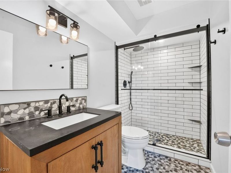 12900 Lake Avenue, Unit 1414, Lakewood, OH 44107 Photo 33