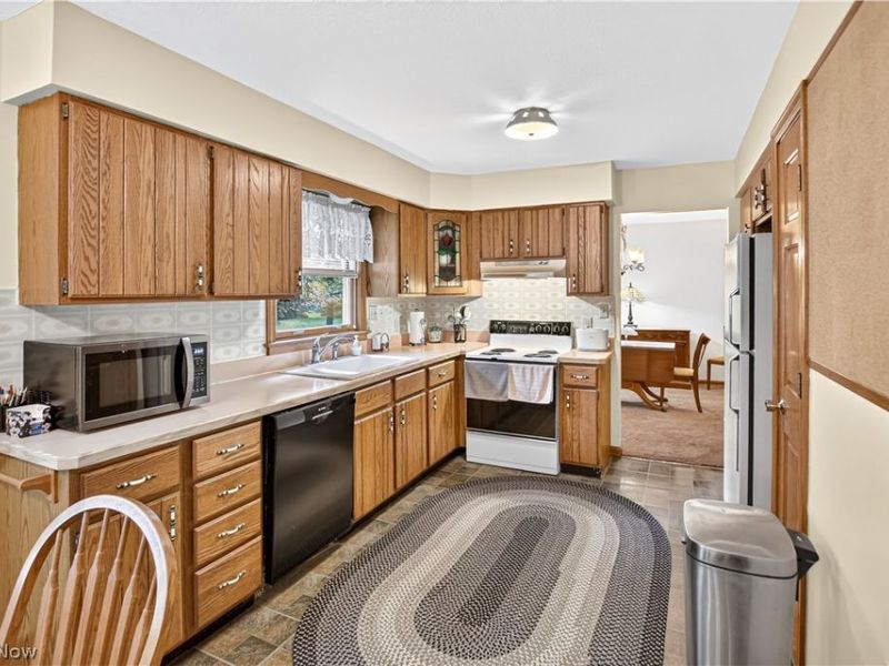 211 Beacon Hill Boulevard, Northfield, OH 44067 Photo 11