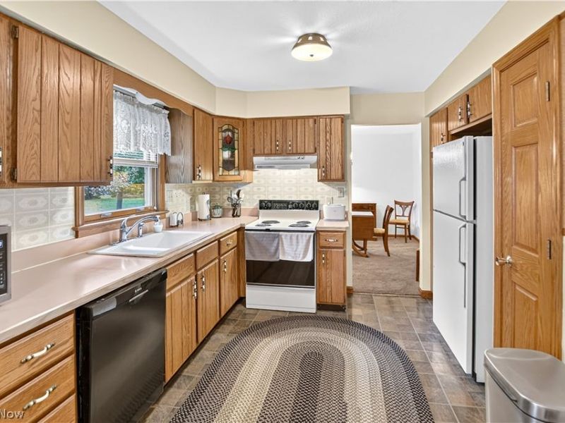 211 Beacon Hill Boulevard, Northfield, OH 44067 Photo 12