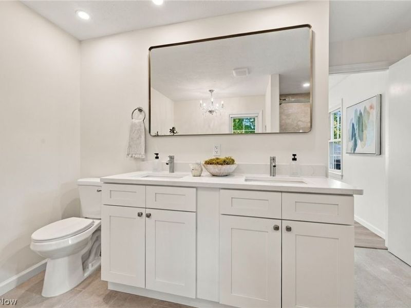 6792 Glenview Street, Mayfield Village, OH 44143 Photo 12