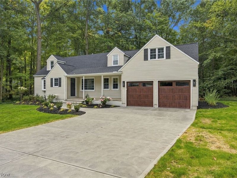 6792 Glenview Street, Mayfield Village, OH 44143 Photo 3