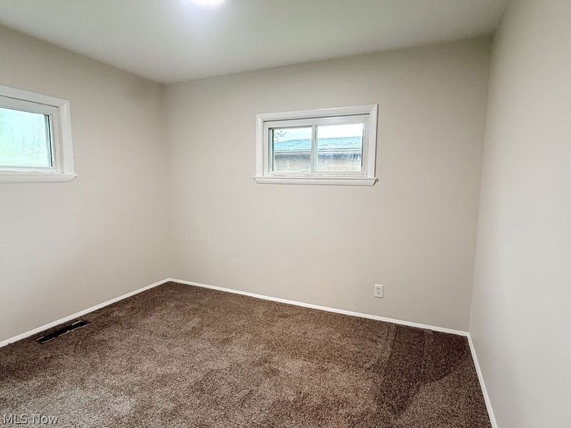 3086 Greenfield, Warren, OH 44485 Photo 11