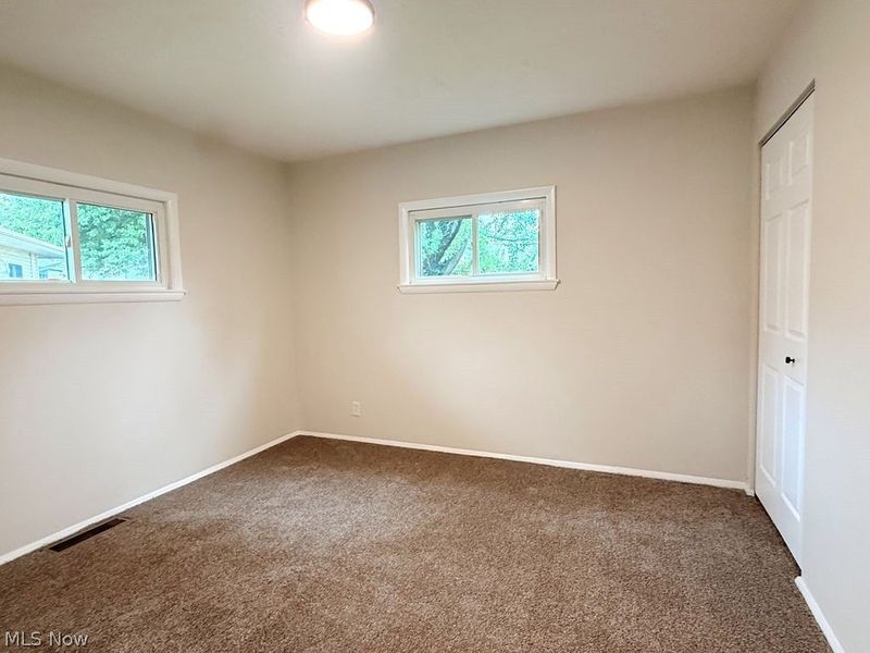 3086 Greenfield, Warren, OH 44485 Photo 9