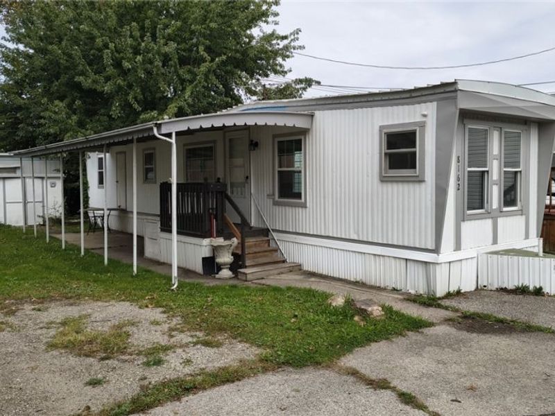 8162 Russell Lane, Cleveland, OH 44144 Photo 1