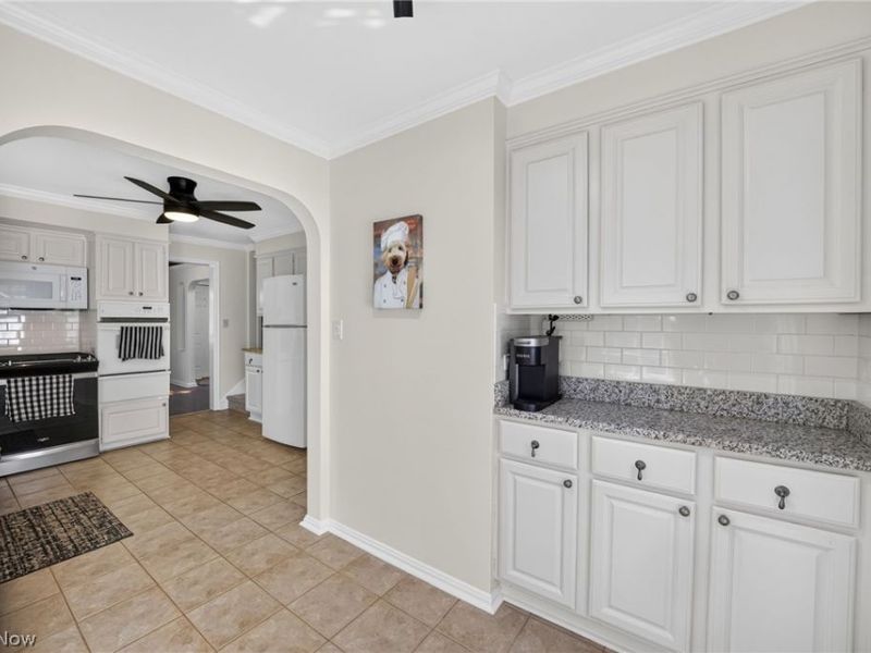 17318 Daleview Drive, Lakewood, OH 44107 Photo 15