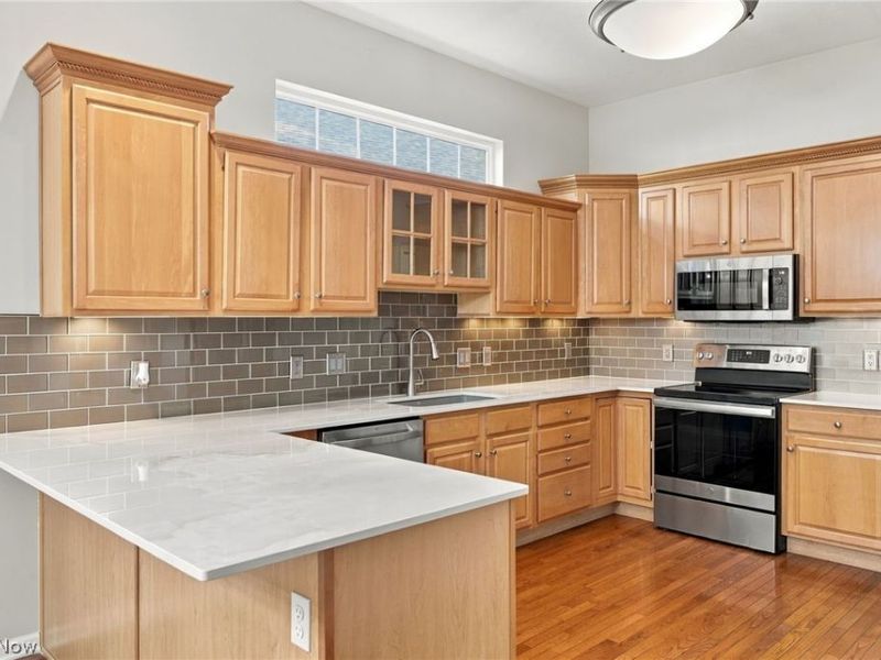 11321 S Forest Drive, Concord Township, OH 44077 Photo 5