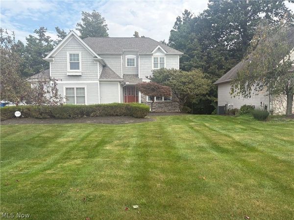 309 Knollwood Trail, Richmond Heights, OH 44143