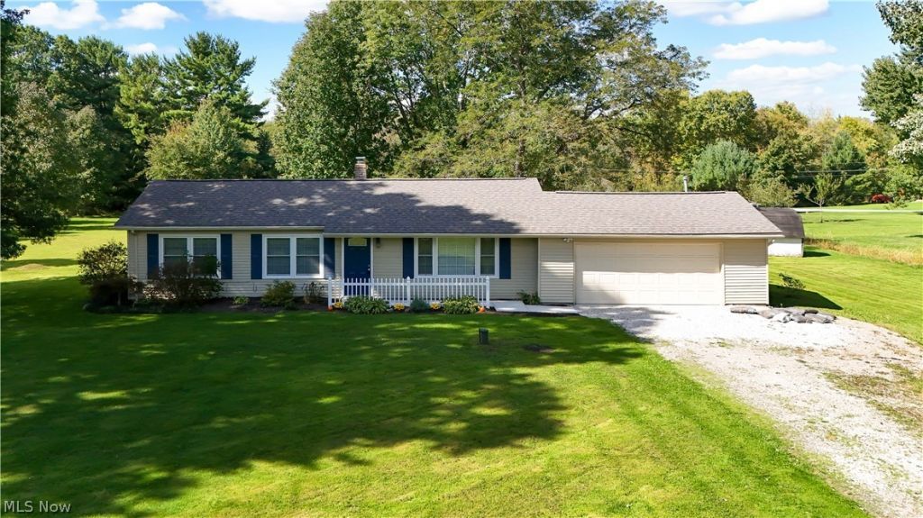 295 Cambridge Drive, Aurora, OH 44202 Main Photo
