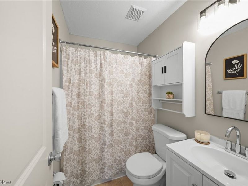 295 Cambridge Drive, Aurora, OH 44202 Photo 20