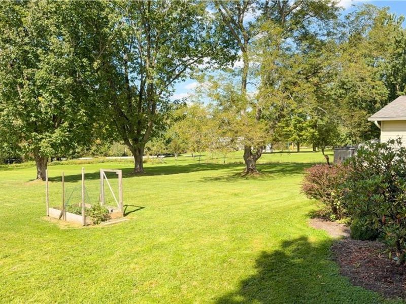 295 Cambridge Drive, Aurora, OH 44202 Photo 32
