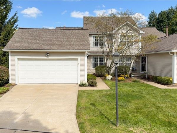 340 Blair Circle, Aurora, OH 44202