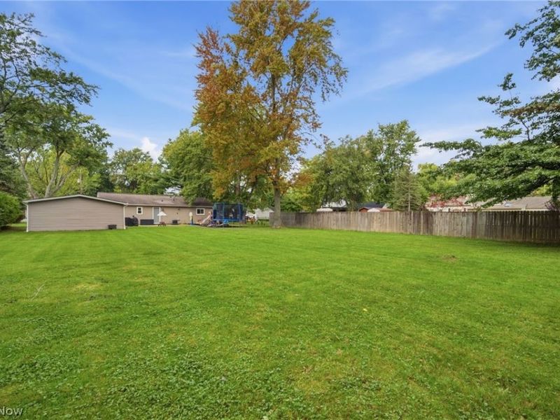6665 Pinetree Drive, Mentor, OH 44060 Photo 24