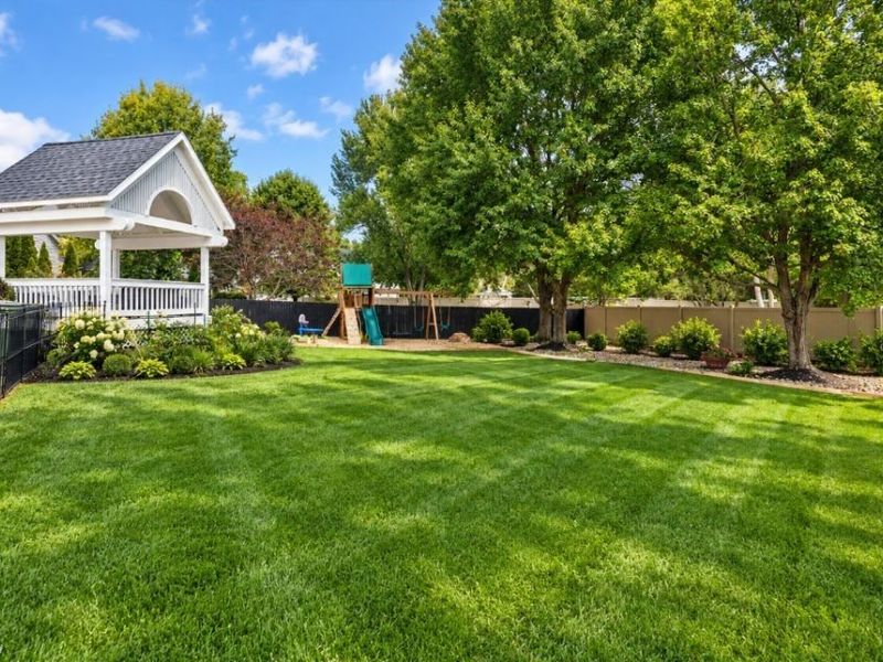 743 White Tail Ridge Drive, Fairlawn, OH 44333 Photo 12