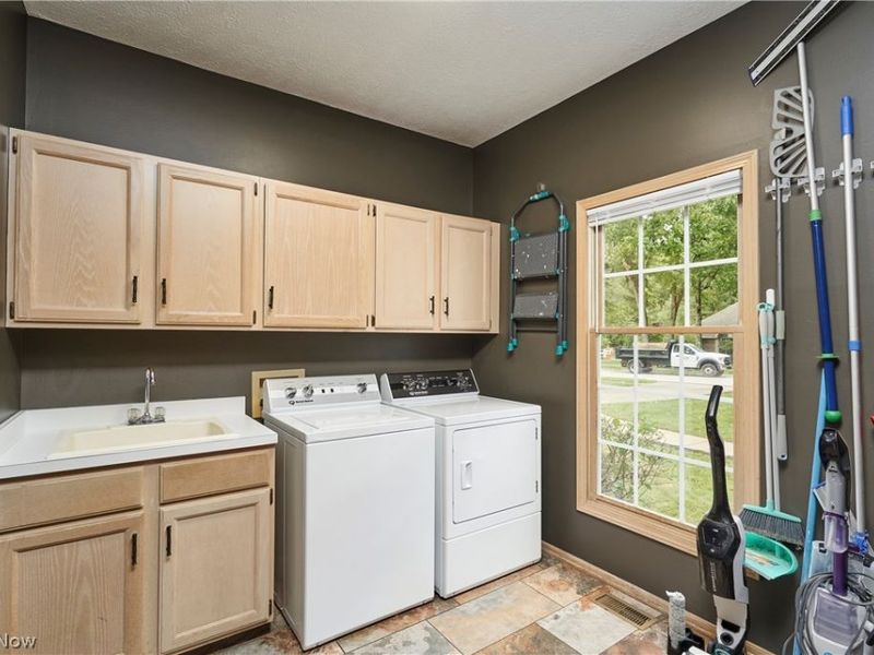 743 White Tail Ridge Drive, Fairlawn, OH 44333 Photo 17