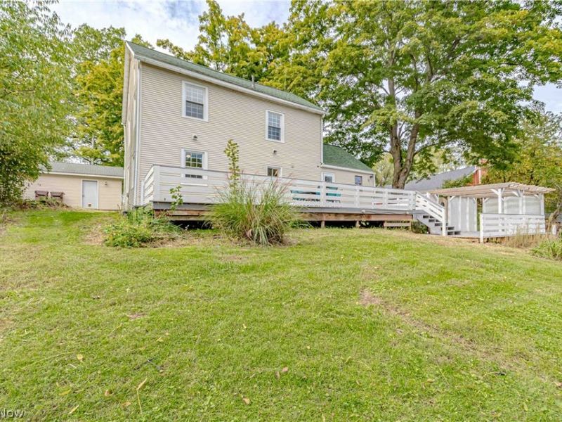 8600 High Mill Avenue NW, Canal Fulton, OH 44614 Photo 5