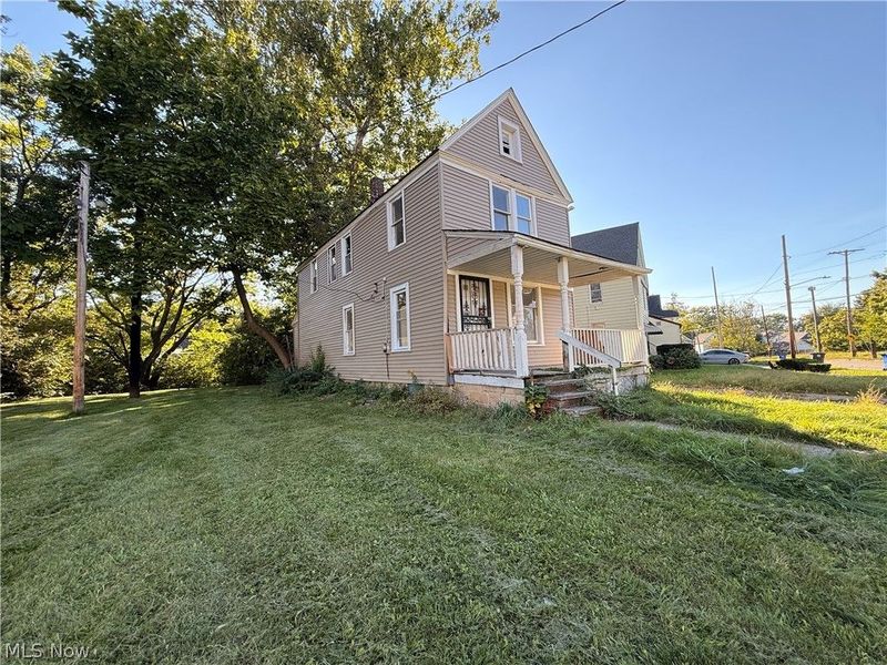12344 Ashbury Avenue, Cleveland, OH 44106 Photo 3