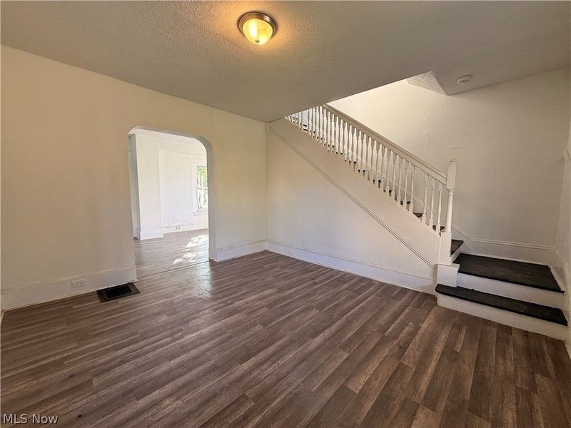 12344 Ashbury Avenue, Cleveland, OH 44106 Photo 4