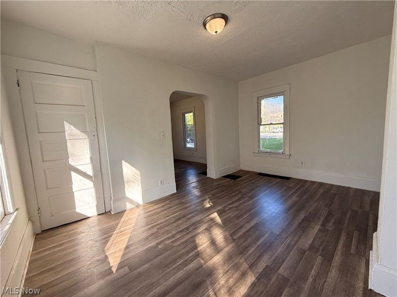 12344 Ashbury Avenue, Cleveland, OH 44106 Photo 7