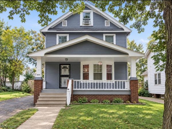 15811 Huntmere Avenue , Cleveland, OH 44110