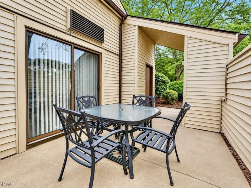 1460 Cedarwood Drive, Unit 23G, Westlake, OH 44145 Photo 24