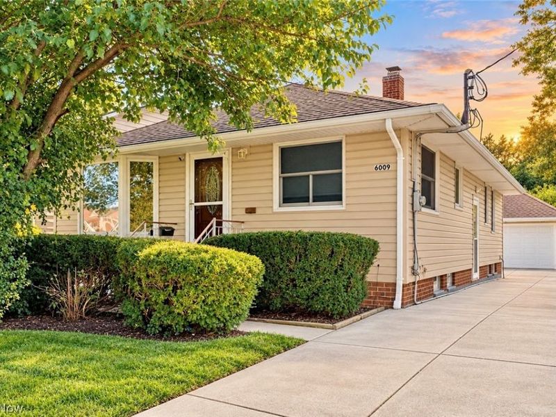 6009 Biddulph Road, Brooklyn, OH 44144 Photo 1