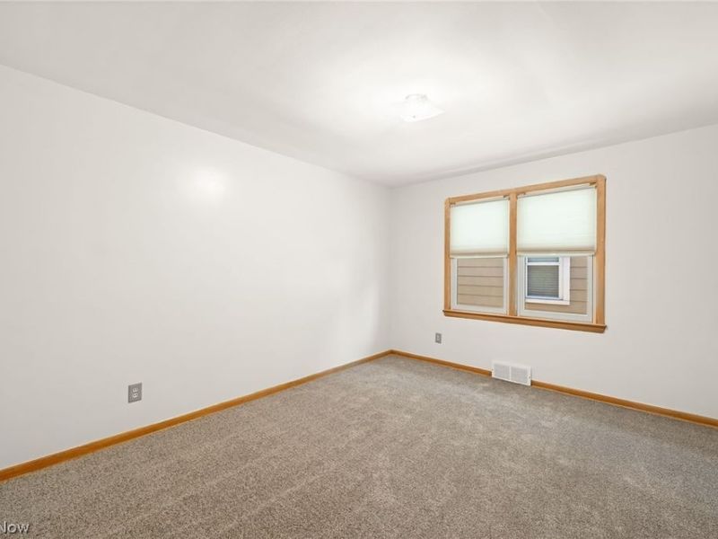 6009 Biddulph Road, Brooklyn, OH 44144 Photo 12
