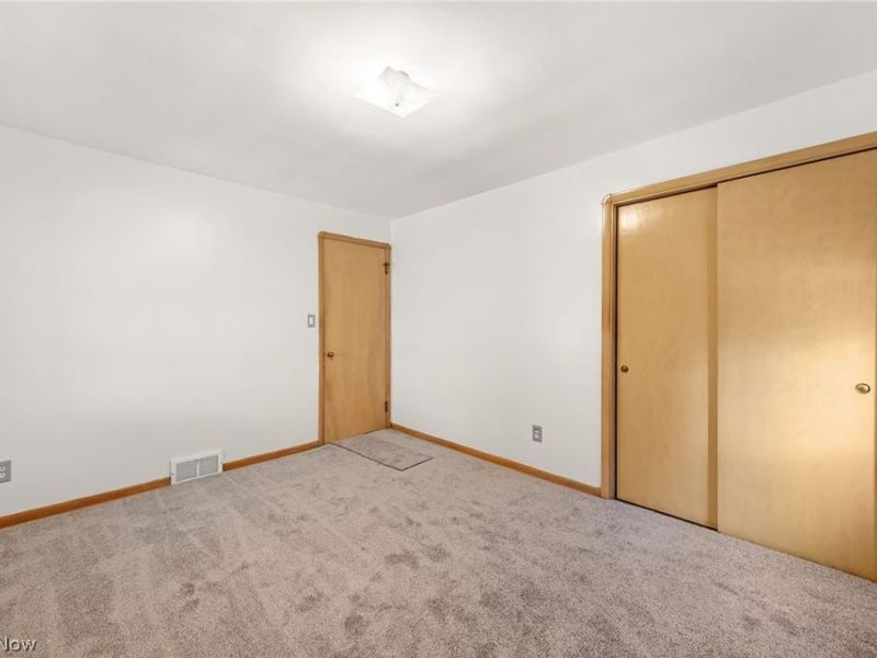 6009 Biddulph Road, Brooklyn, OH 44144 Photo 16