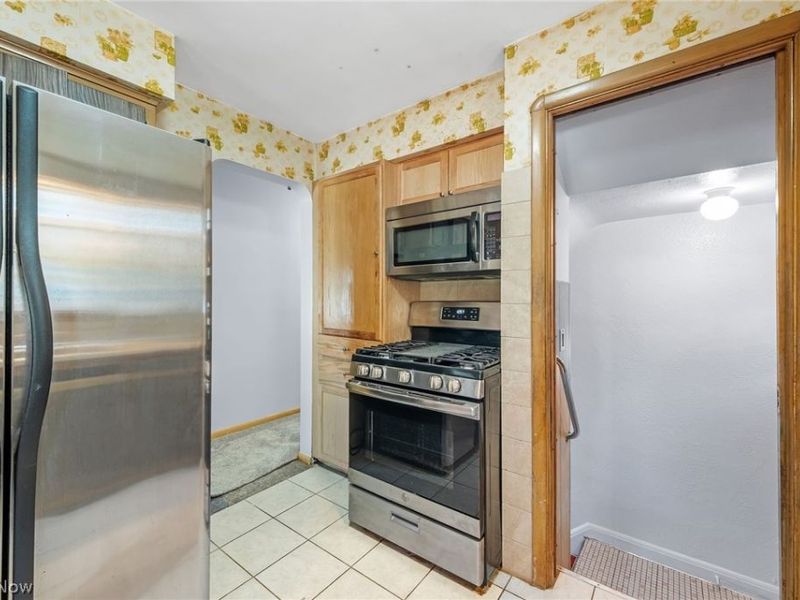 6009 Biddulph Road, Brooklyn, OH 44144 Photo 8