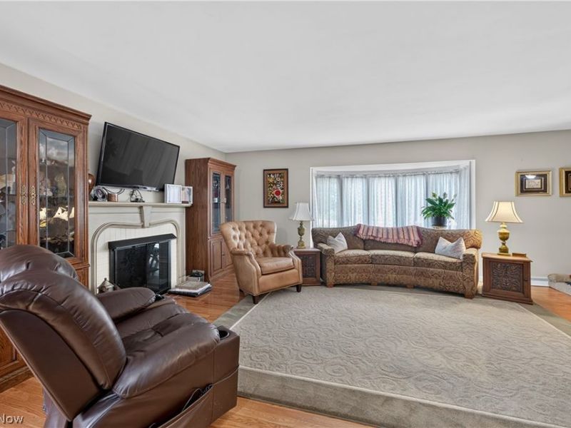 1443 Wilkshire Circle SW, North Canton, OH 44720 Photo 10