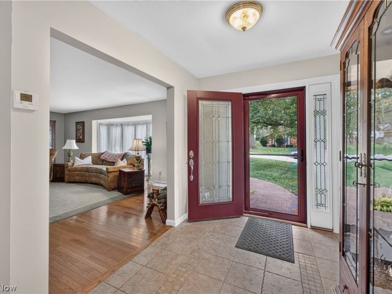 1443 Wilkshire Circle SW, North Canton, OH 44720 Photo 5