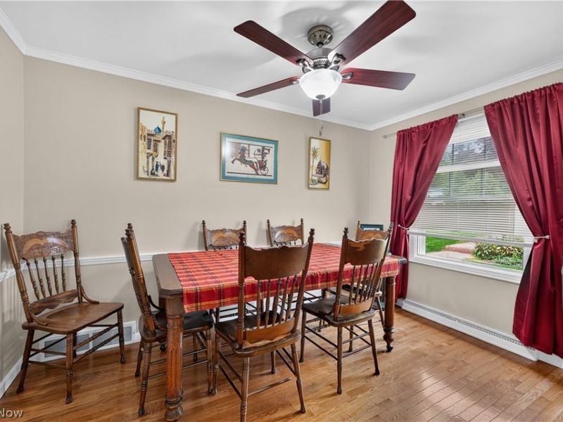 1443 Wilkshire Circle SW, North Canton, OH 44720 Photo 9