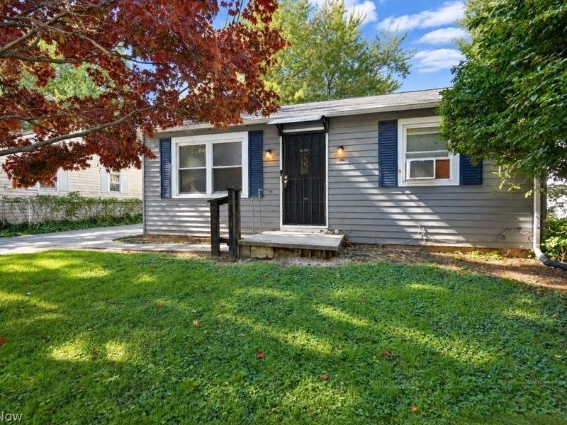 1136 Grand Avenue, Madison, OH 44057 Photo 3