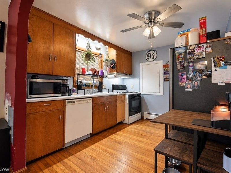 1136 Grand Avenue, Madison, OH 44057 Photo 9