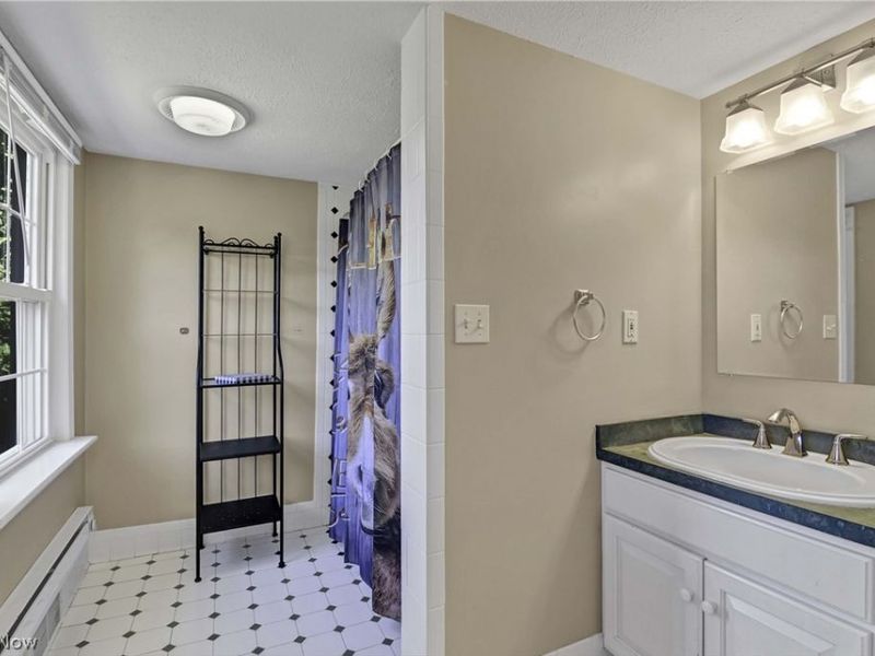 9327 Lake Shore Boulevard, Mentor, OH 44060 Photo 37