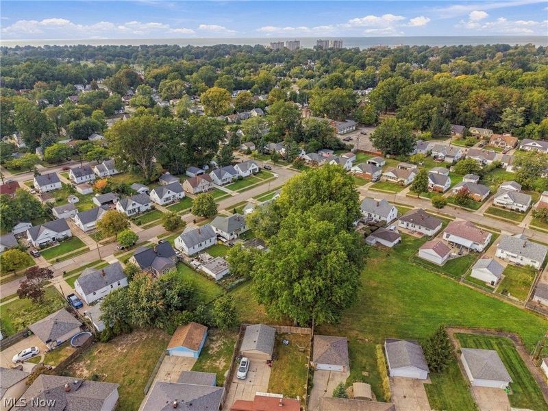 819 E 261st Street, Euclid, OH 44132 Photo 39