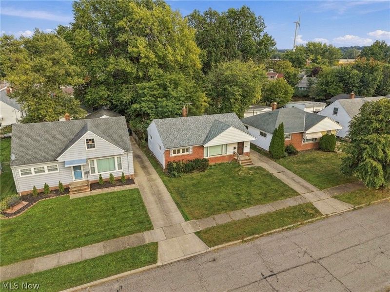 819 E 261st Street, Euclid, OH 44132 Photo 5