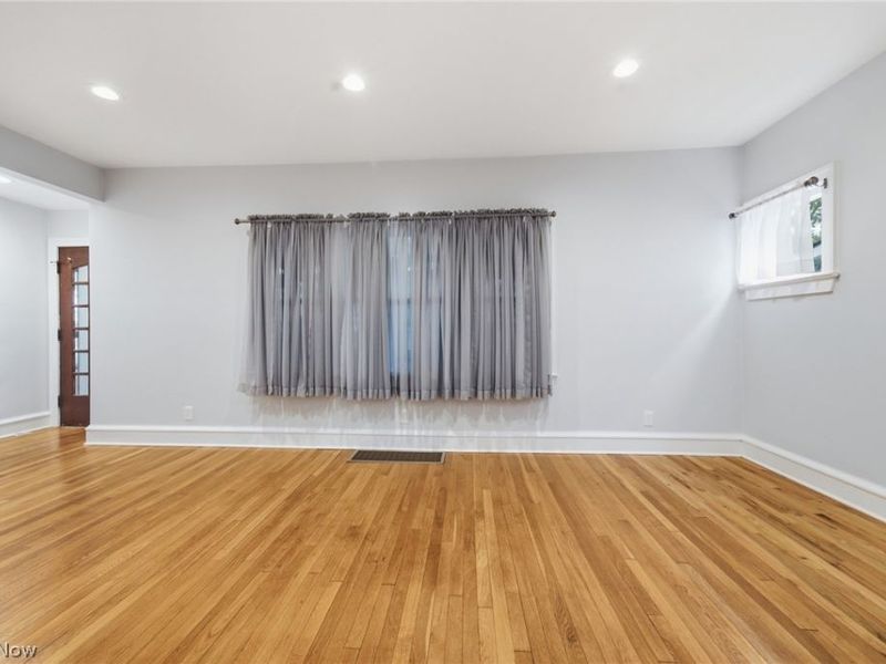3314 W 130th Street, Cleveland, OH 44111 Photo 8