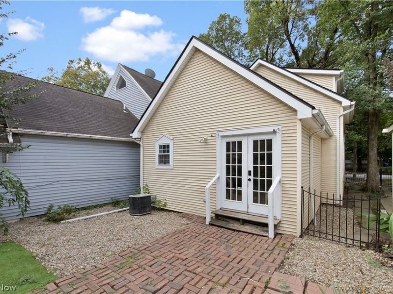 2581 W 11th Street, Cleveland, OH 44113 Photo 33