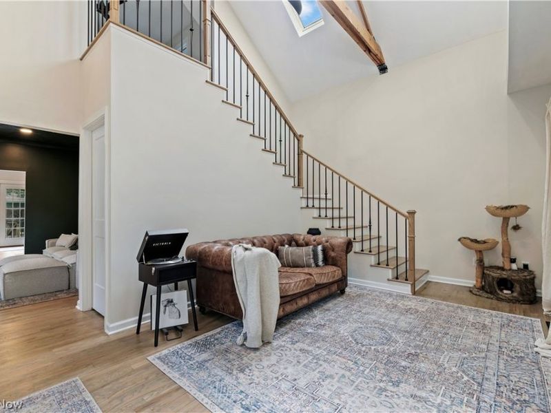 2581 W 11th Street, Cleveland, OH 44113 Photo 6