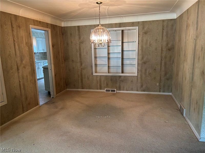1782 Kenton Circle, Lyndhurst, OH 44124 Photo 9