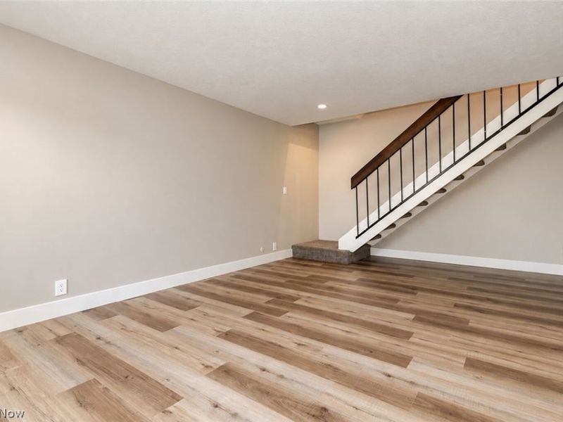 1651 Mentor Avenue, Unit 3407, Painesville, OH 44077 Photo 4