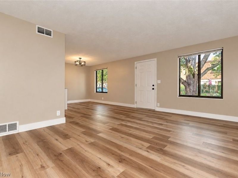 1651 Mentor Avenue, Unit 3407, Painesville, OH 44077 Photo 5