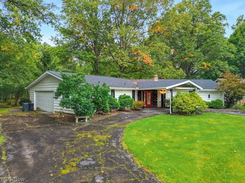 12402 Padua Drive E, North Royalton, OH 44133 Photo 4