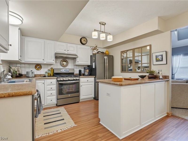 5074 Portland Cove, Stow, OH 44224 Photo 12